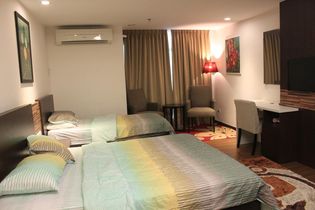 Adha Studio & Suite Kota Bharu Room photo